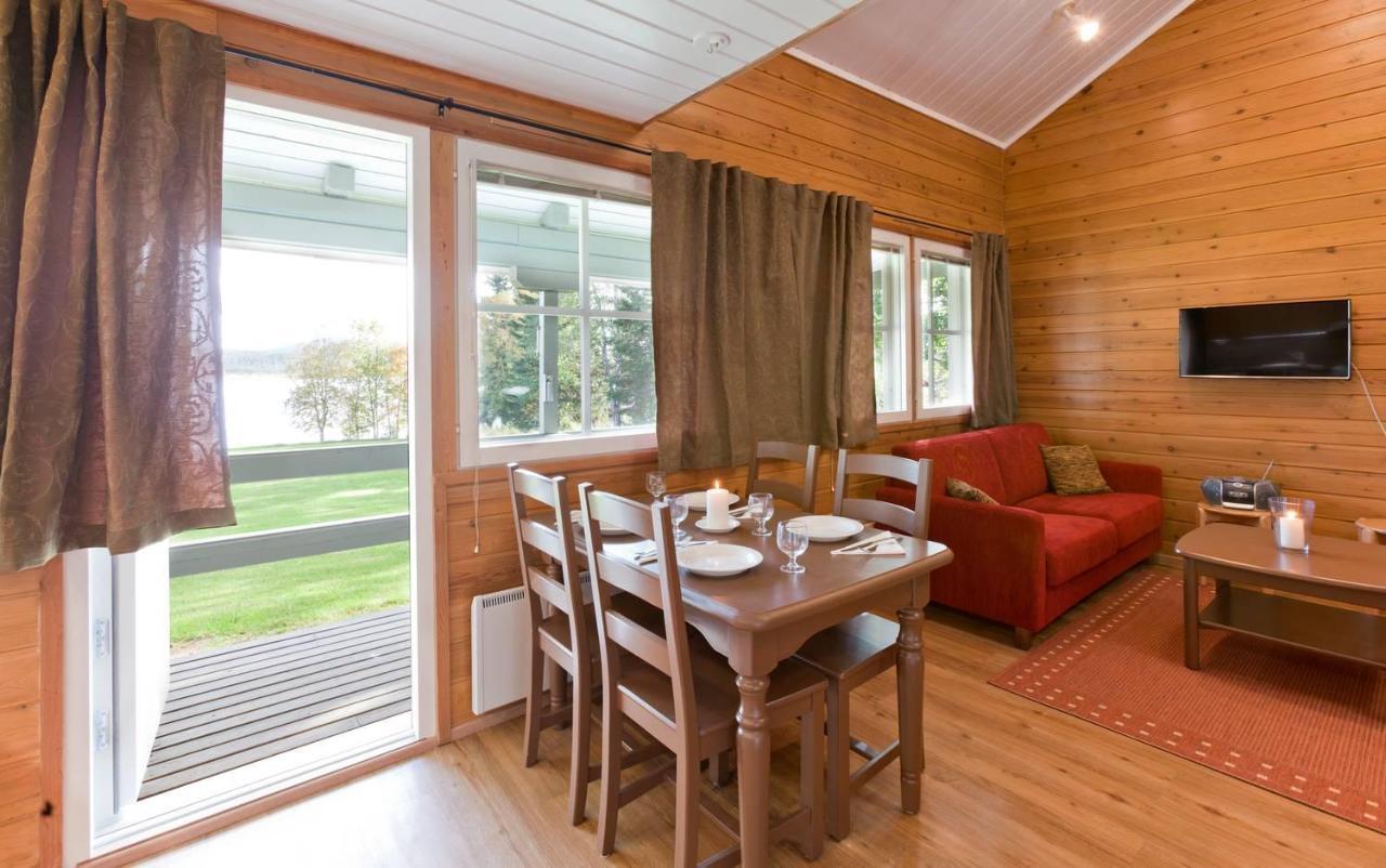 Holiday Club Yllaes Apartments And Cottages Akaslompolo Bagian luar foto